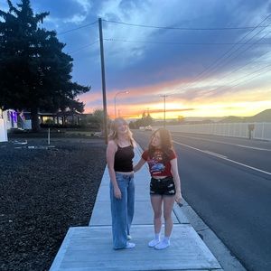 Meet your Posher, Natalie